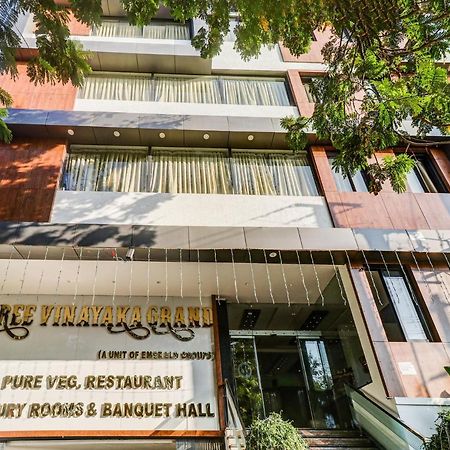 מלון אננטפור Oyo Townhouse 785 Sree Vinayaka Grand מראה חיצוני תמונה