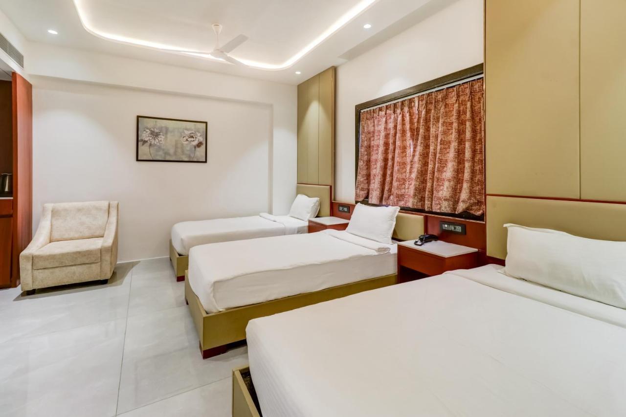 מלון אננטפור Oyo Townhouse 785 Sree Vinayaka Grand מראה חיצוני תמונה