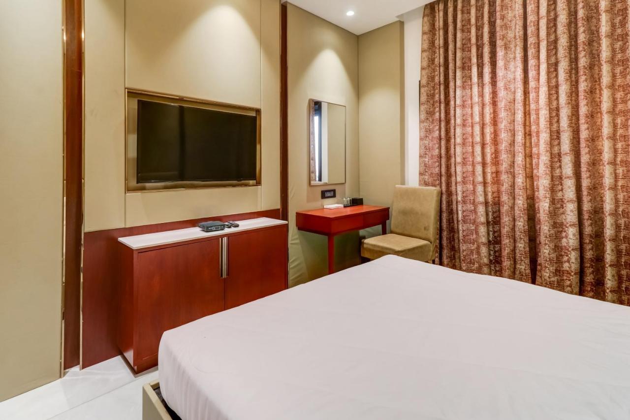 מלון אננטפור Oyo Townhouse 785 Sree Vinayaka Grand מראה חיצוני תמונה